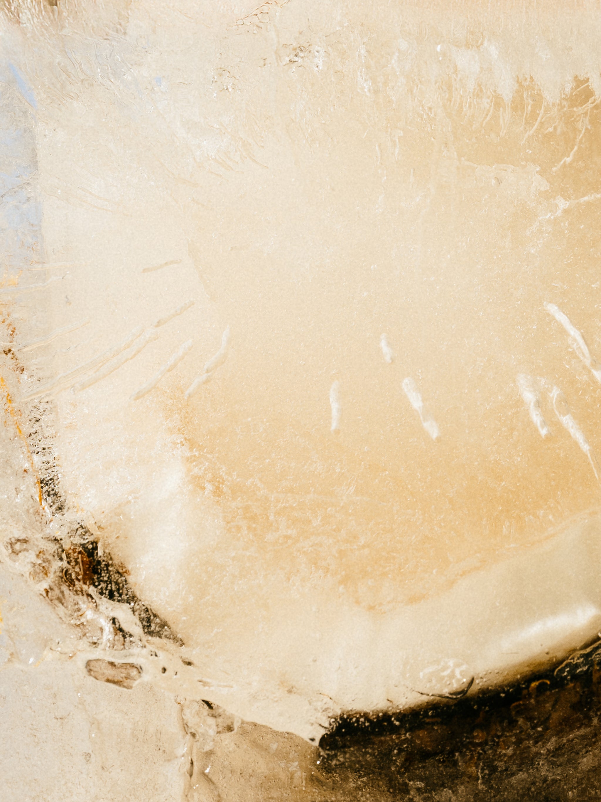 Detailansicht khadi Coco Karma – sommerlich leichte Körperpflege mit exotischem Flair